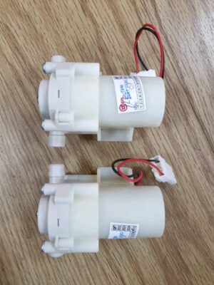 Thay thế bơm nước tủ lạnh Hitachi chính hãng tại nhà