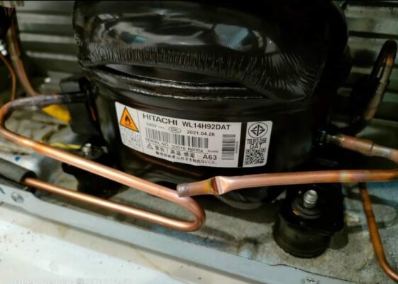 Tủ lạnh Hitachi hỏng lốc máy nén do hoạt động quá tải Tủ lạnh Hitachi hỏng lốc máy nén do hoạt động quá tải